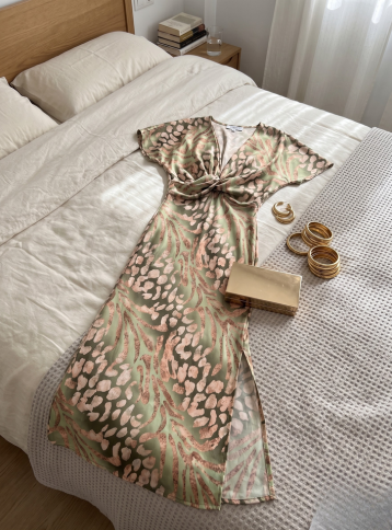 <p><strong>WHAT OUR CUSTOMERS ARE SAYING:</strong></p>